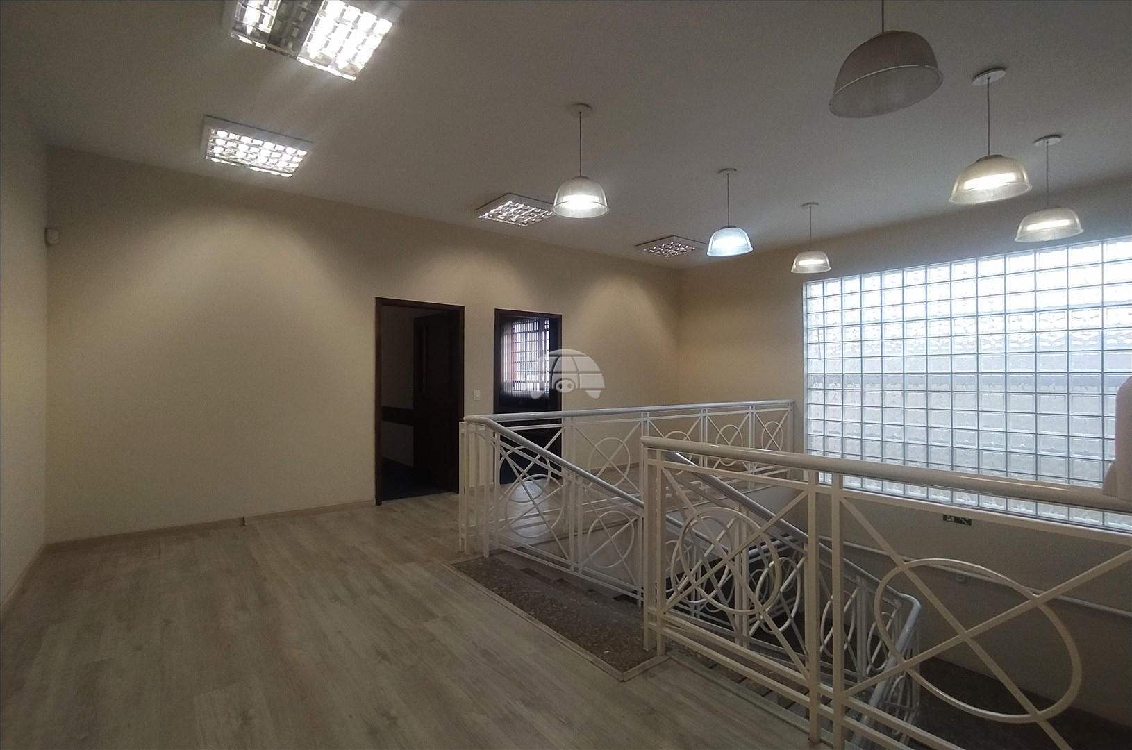 Sala/Conjunto Comercial para alugar em Hauer, Curitiba — TESTE 12342
