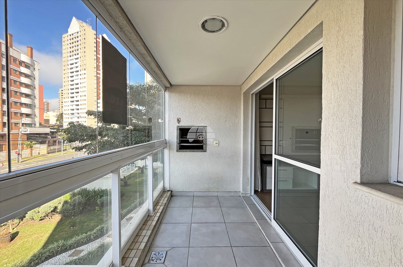 Apartamento para alugar em Cristo Rei, Curitiba — Portal Chave Fácil