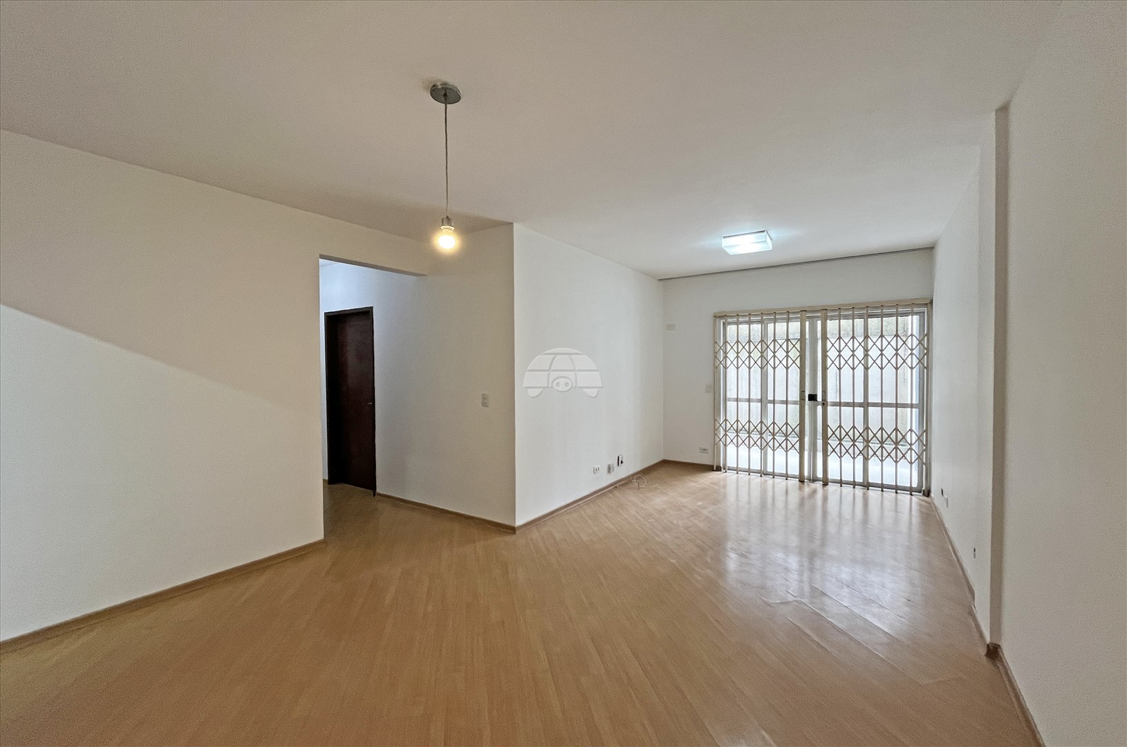 Apartamento para alugar em Centro, Curitiba — Portal Chave Fácil