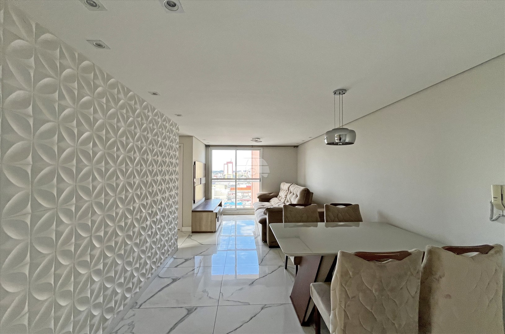 Apartamento para alugar em Capão Raso, Curitiba — Imóveis em Curitiba - Jamaica Imóveis