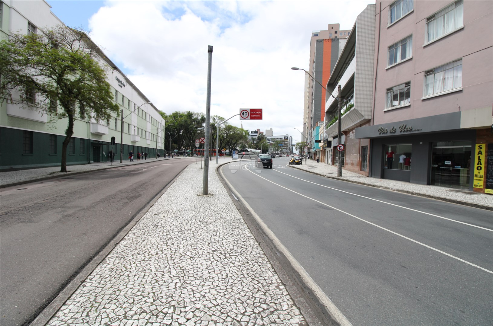 Sala Comercial para Locação no Bairro Centro ref. 87300 (10 / 10)