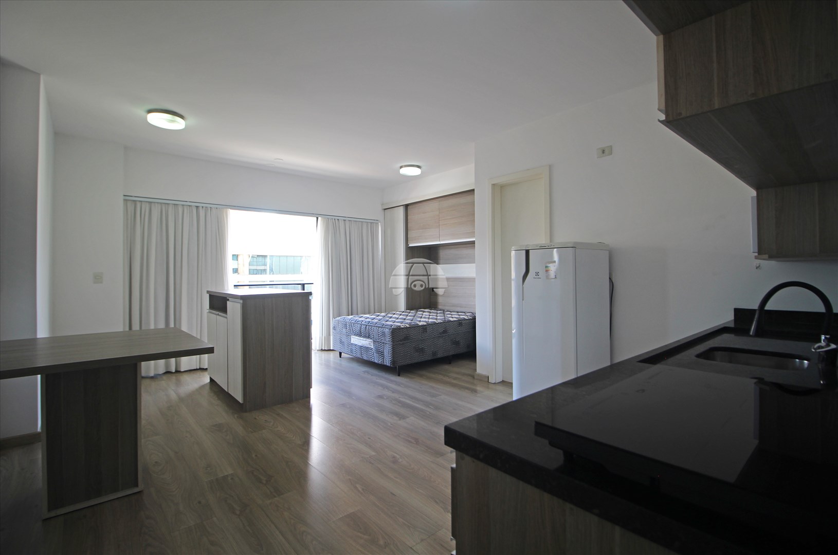 Apartamento para alugar em Centro, Curitiba — Portal Chave Fácil