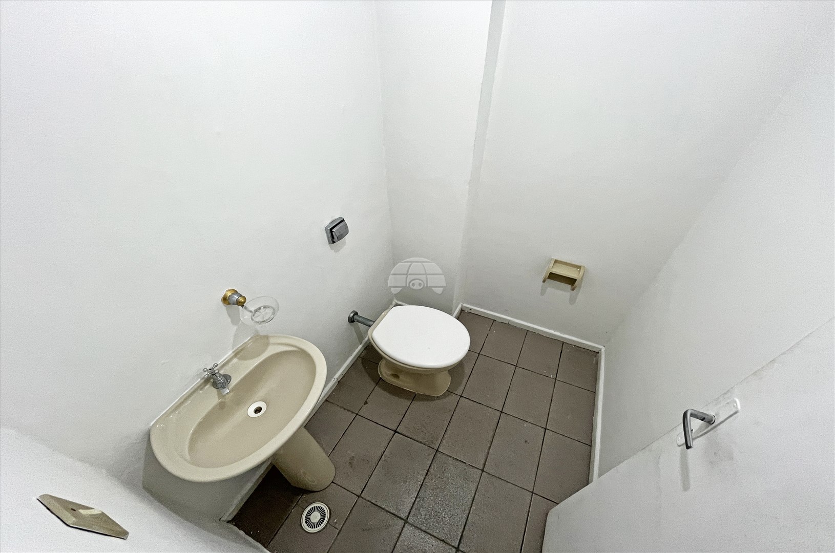 Sala/Conjunto Comercial para alugar em Alto Da Rua Xv, Curitiba — Portal Chave Fácil