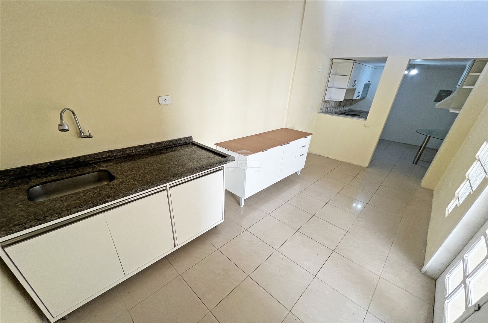 Sobrado Residencial para Locação no Bairro Mercês ref. 551451 (10 / 10)