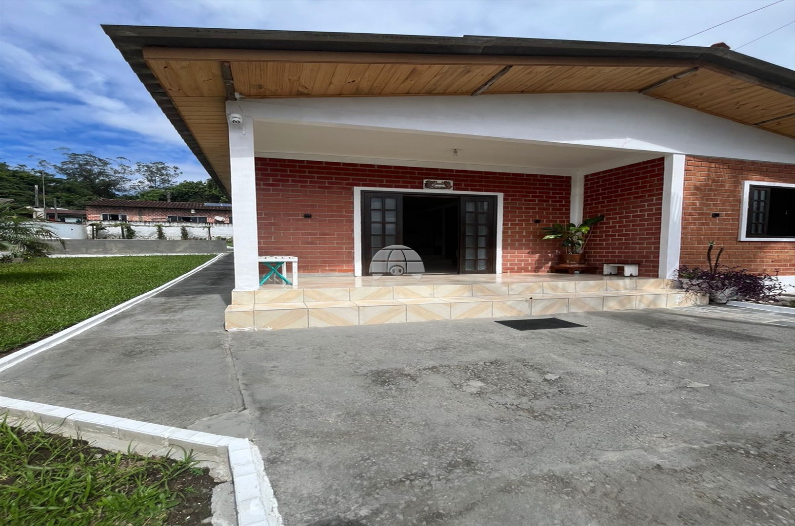 Casa à venda em Itapema, Antonina — Portal Chave Fácil