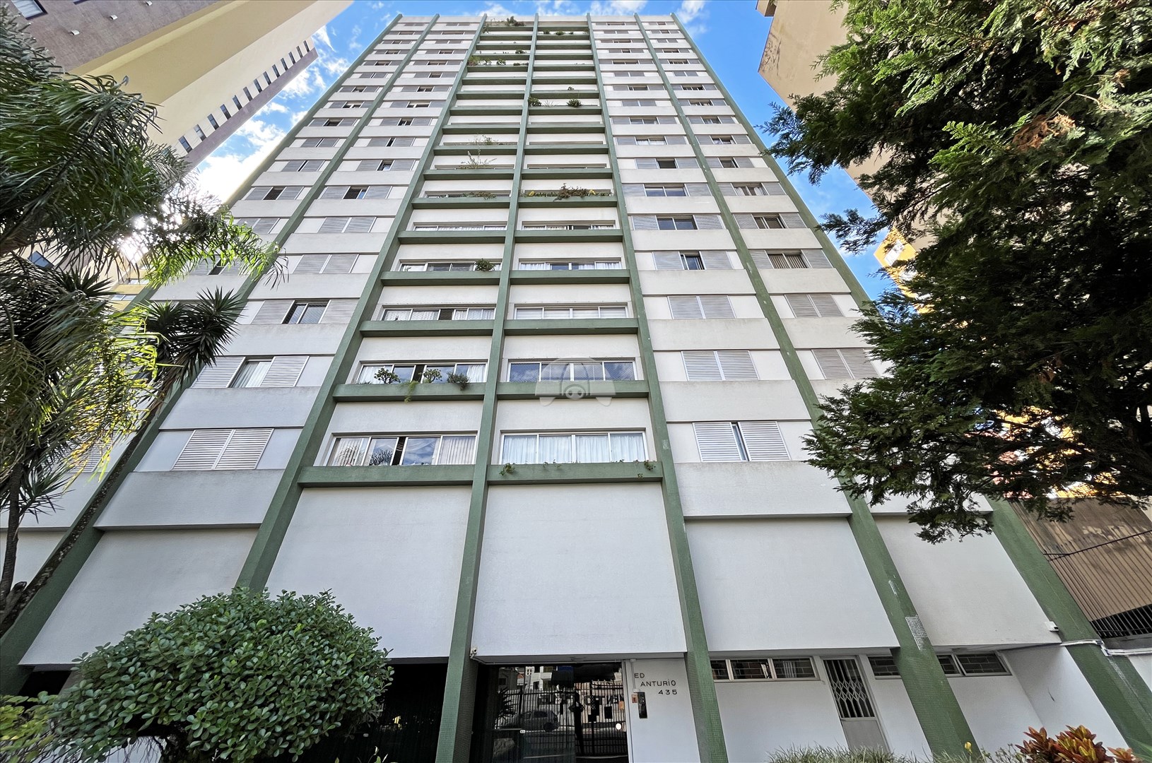 Apartamento Residencial para Locação no Bairro Centro ref. 104610 (2 / 10)