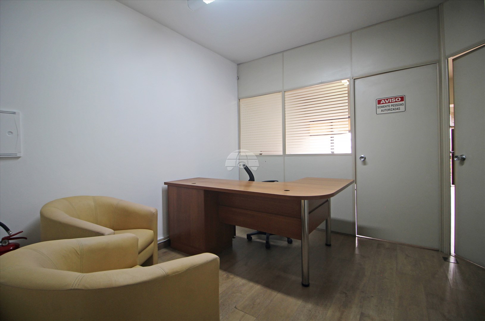 Sala/Conjunto Comercial para alugar em Centro, Curitiba — Portal Chave Fácil
