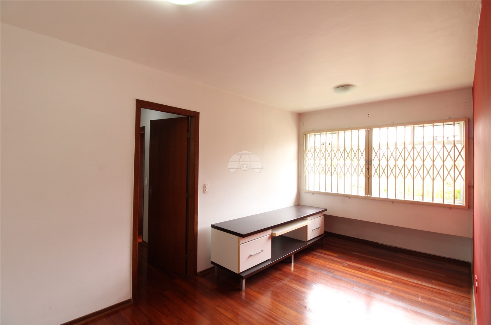 Apartamento para alugar em Guaíra, Curitiba — Portal Chave Fácil