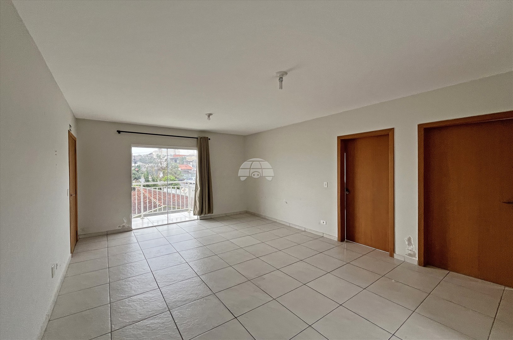 Apartamento para alugar em Osasco, Colombo — Portal Chave Fácil