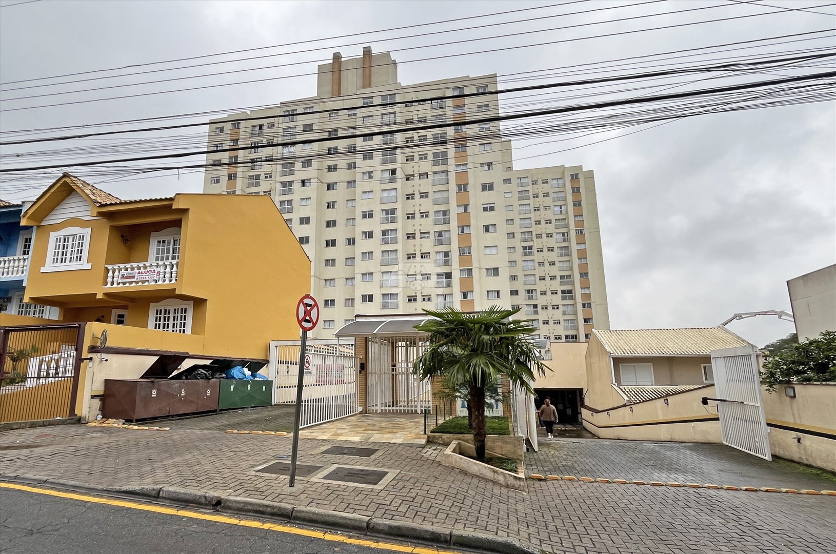 Apartamento para alugar em Centro, São José dos Pinhais — Portal Chave Fácil