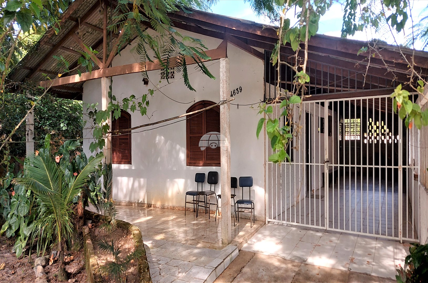 Casa à venda em Balneário Rainha, Itapoá — Portal Chave Fácil