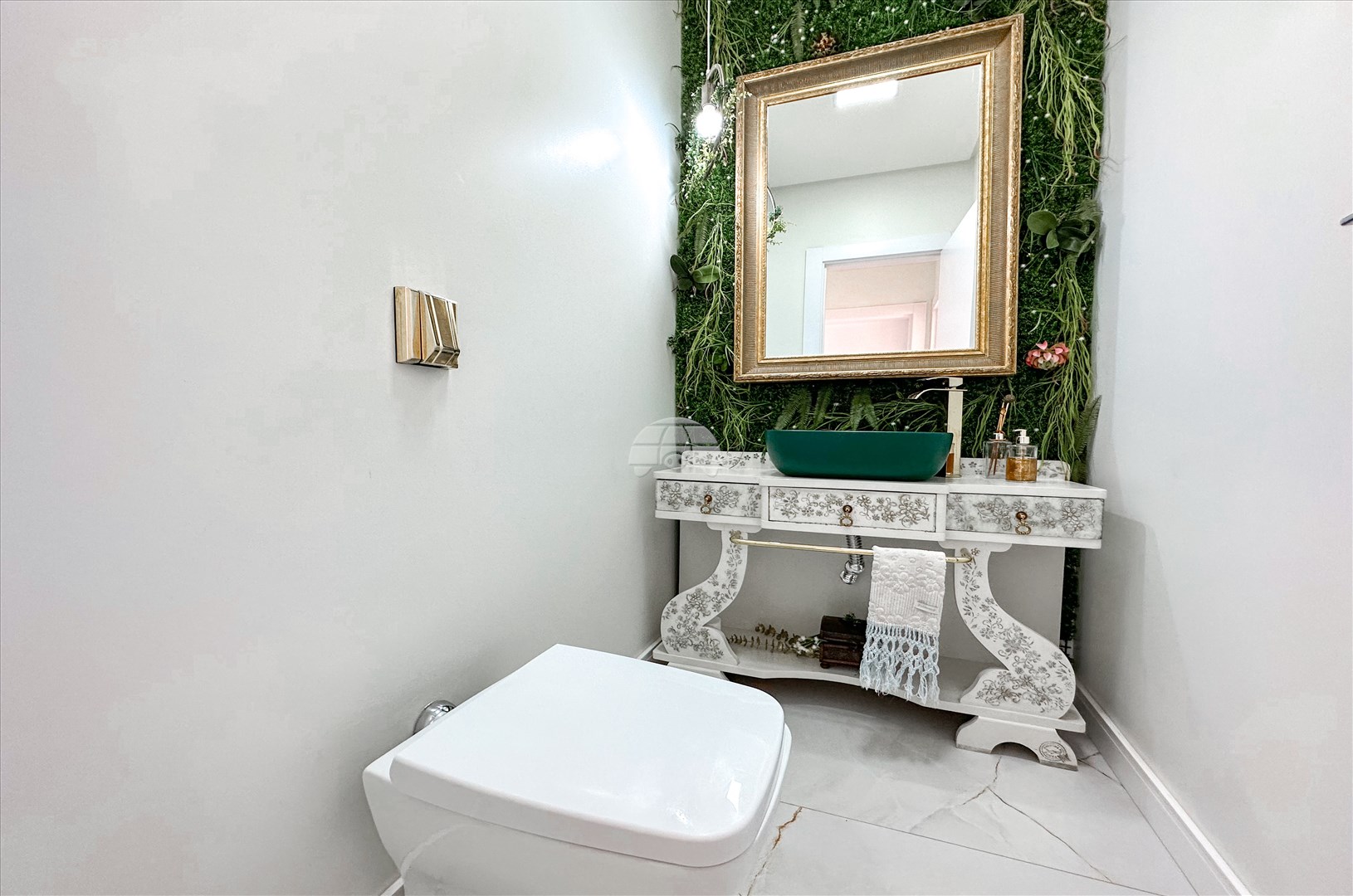 LAVABO