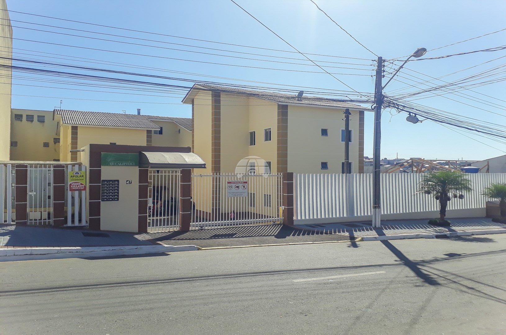 Apartamento à venda em Jardim Dos Eucaliptos, Colombo — Portal Chave Fácil