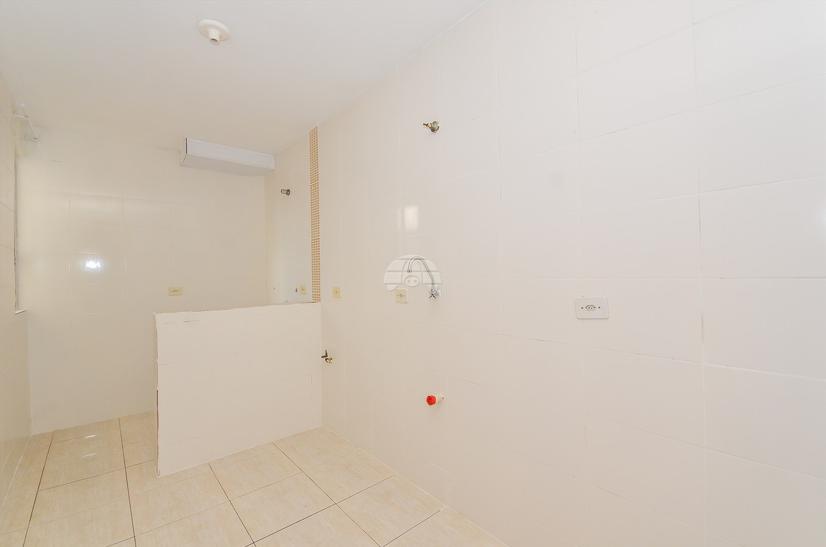Apartamento à venda em Jardim Dos Eucaliptos, Colombo — Portal Chave Fácil