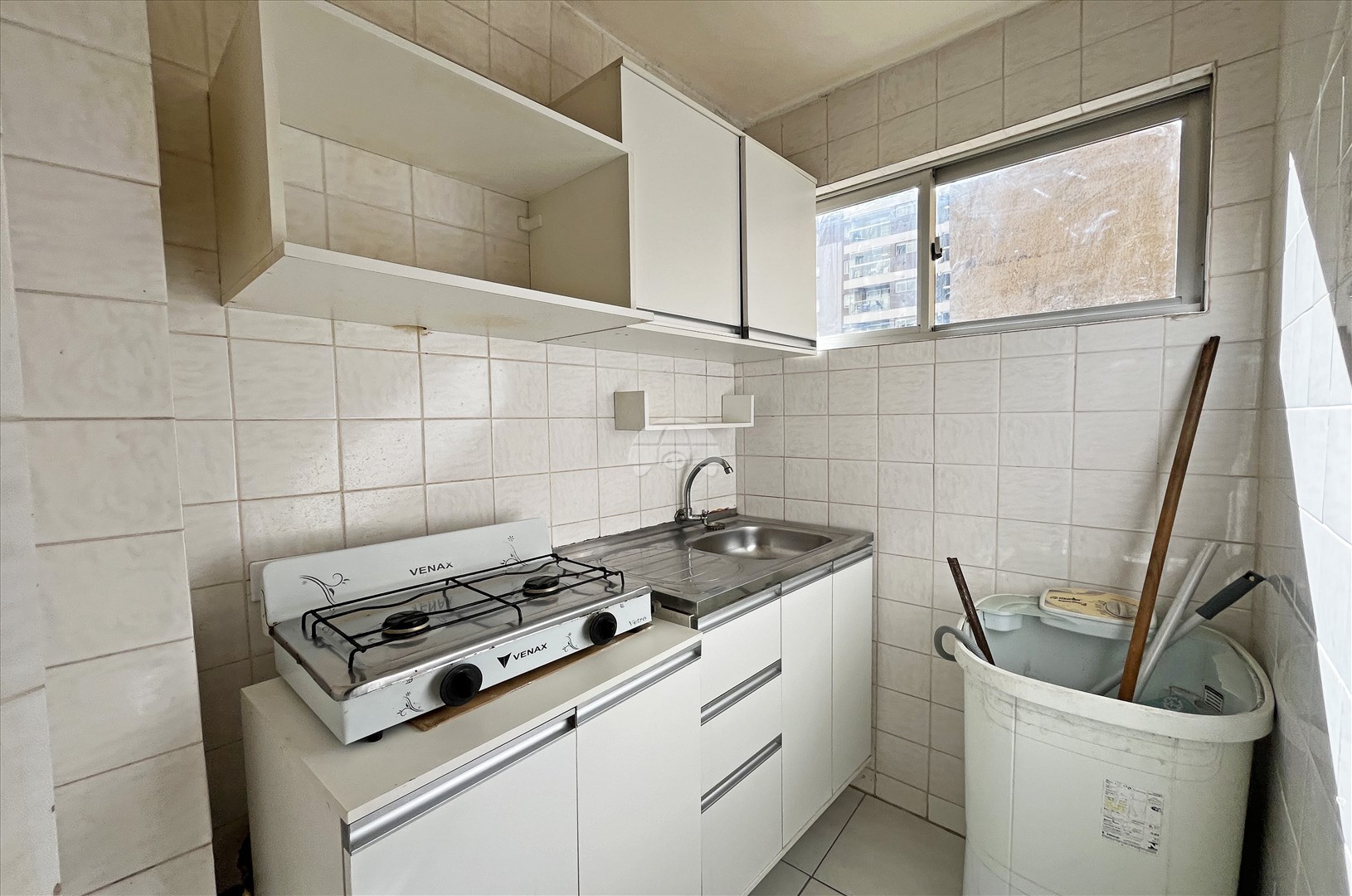 Apartamento para alugar em Bigorrilho, Curitiba — GOMES CONSULTOR IMOBILIARIO LTDA.
