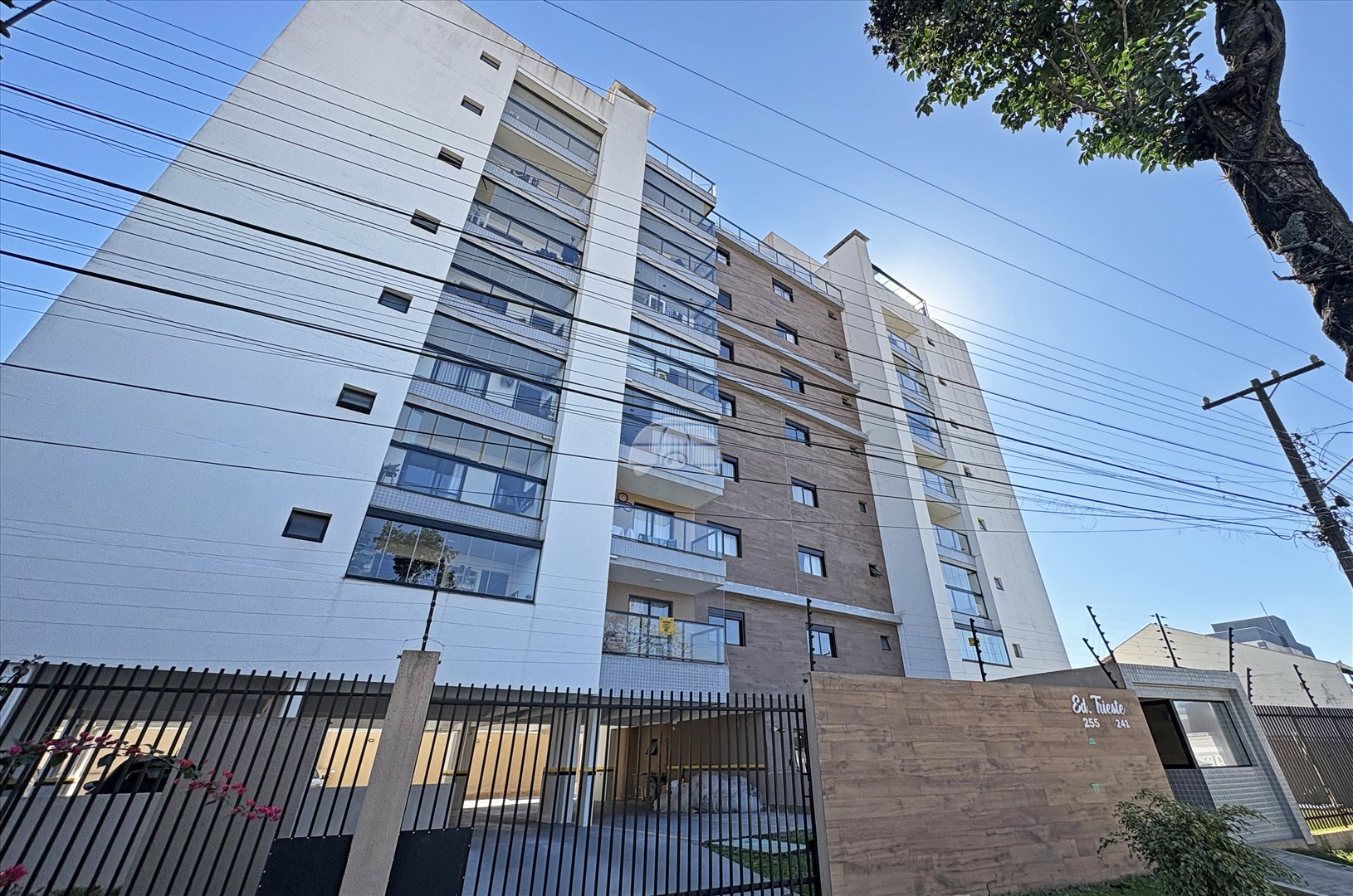 Apartamento Residencial para Locação no Bairro Bacacheri ref. 105166 (2 / 10)