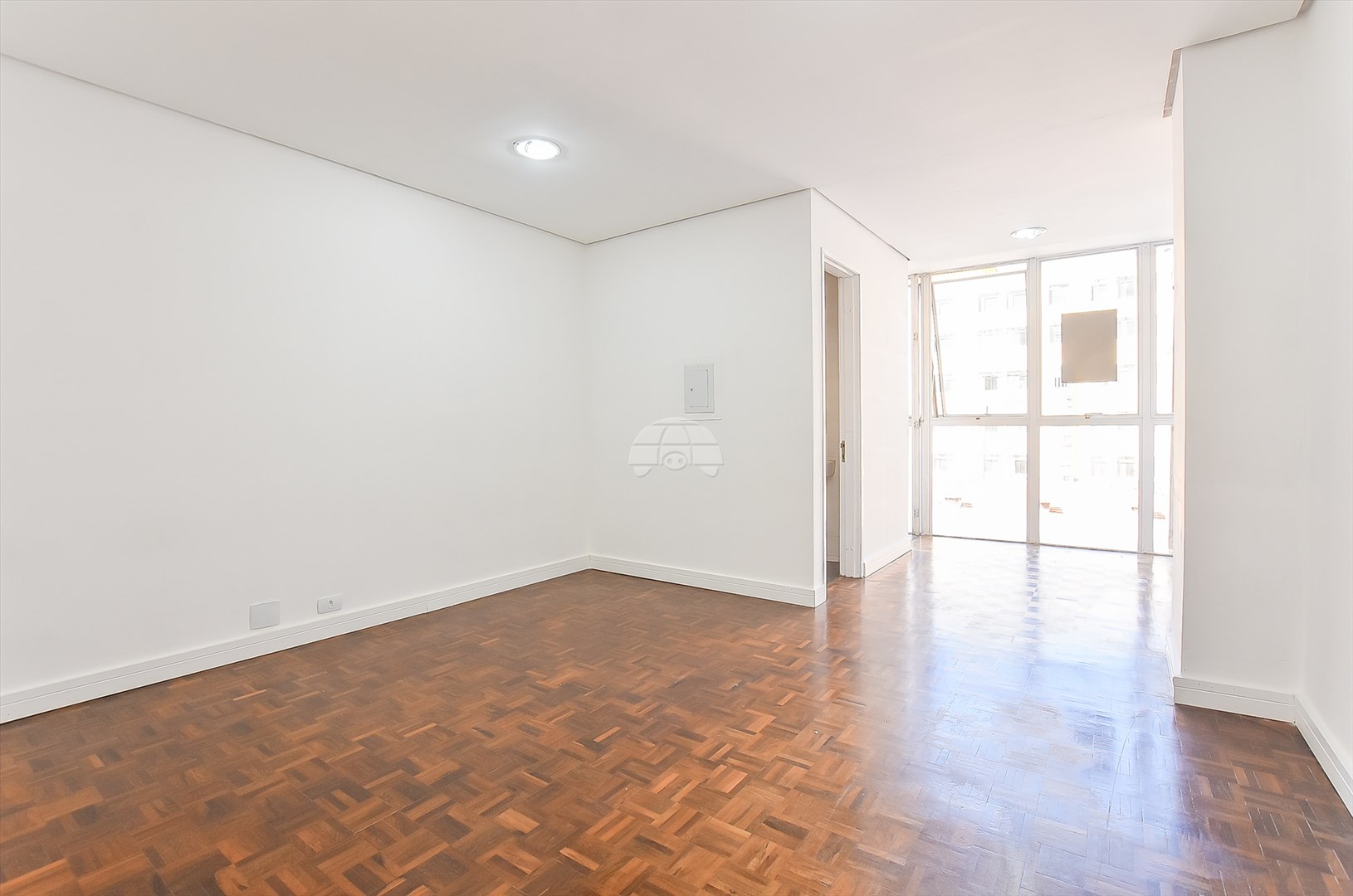 Sala/Conjunto Comercial à venda em Centro, Curitiba — Portal Chave Fácil