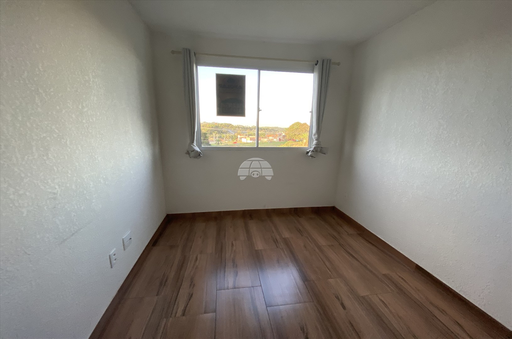 Apartamento para alugar em São Gabriel, Colombo — Portal Chave Fácil