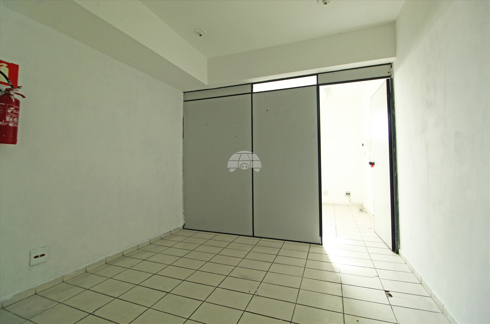 Sala/Conjunto Comercial para alugar em Centro, Curitiba — Portal Chave Fácil