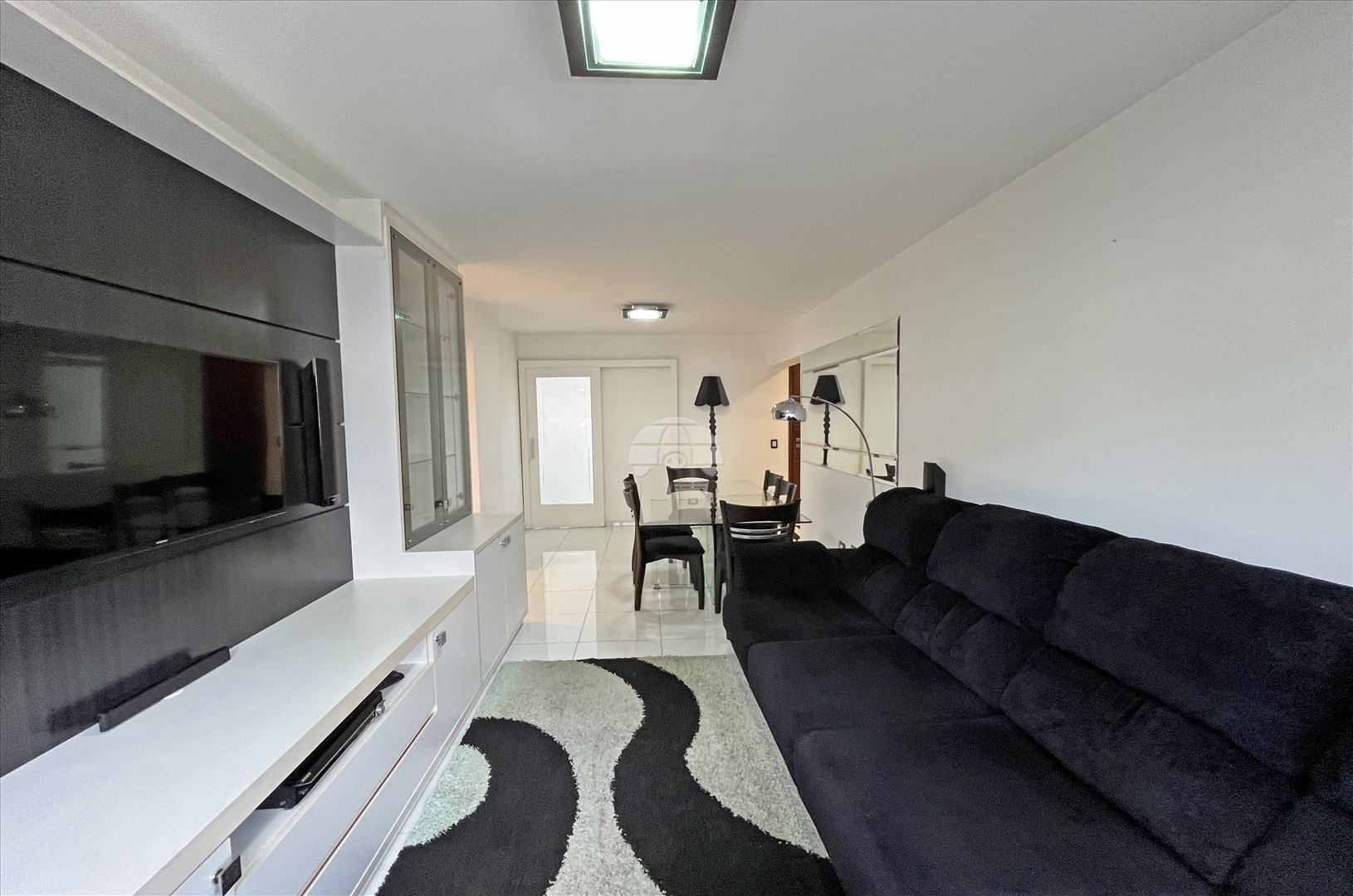 Apartamento para alugar em Ahú, Curitiba — Portal Chave Fácil