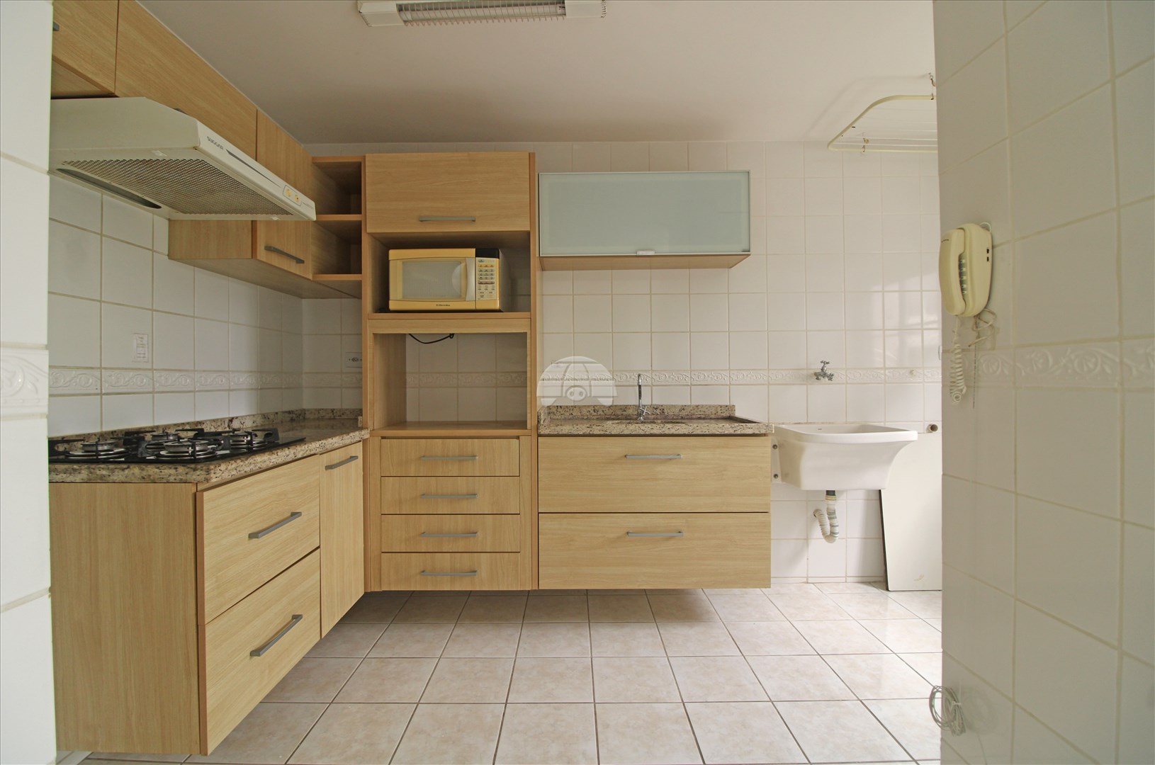 Apartamento para alugar em Cabral, Curitiba — Portal Chave Fácil