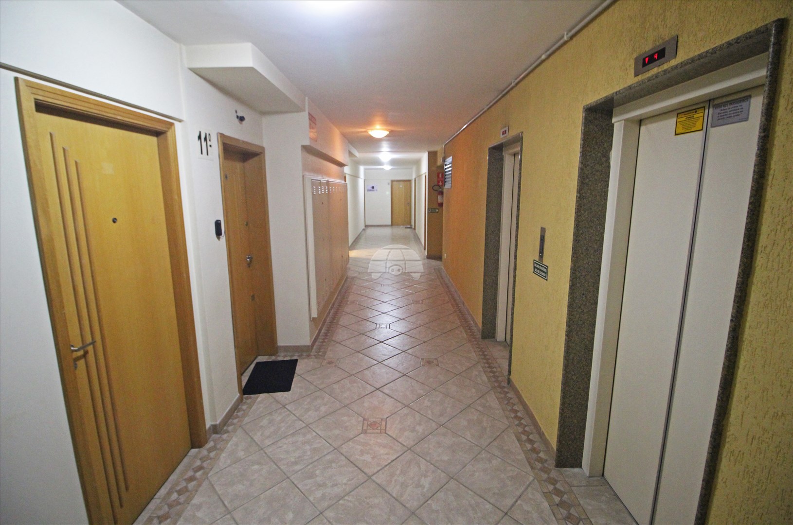 Sala/Conjunto Comercial para alugar em Centro, Curitiba — Portal Chave Fácil