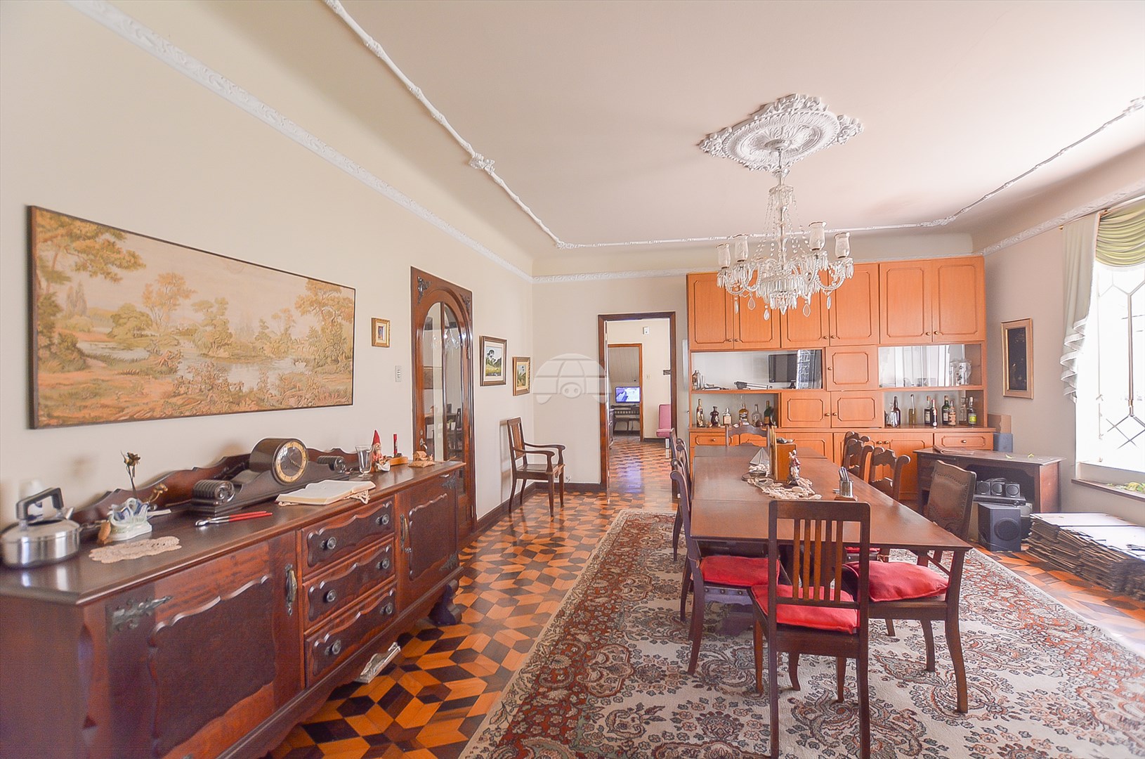 Casa à venda em Centro, Curitiba — Portal Chave Fácil