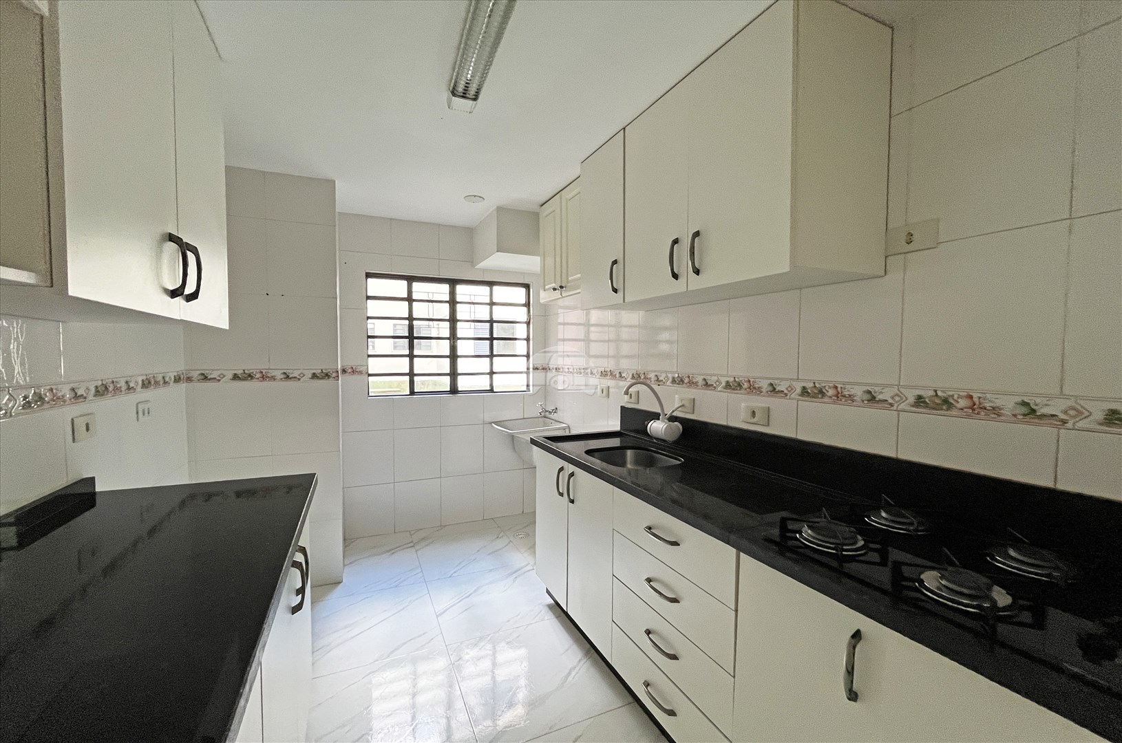 Apartamento para alugar em Pinheirinho, Curitiba — Portal Chave Fácil