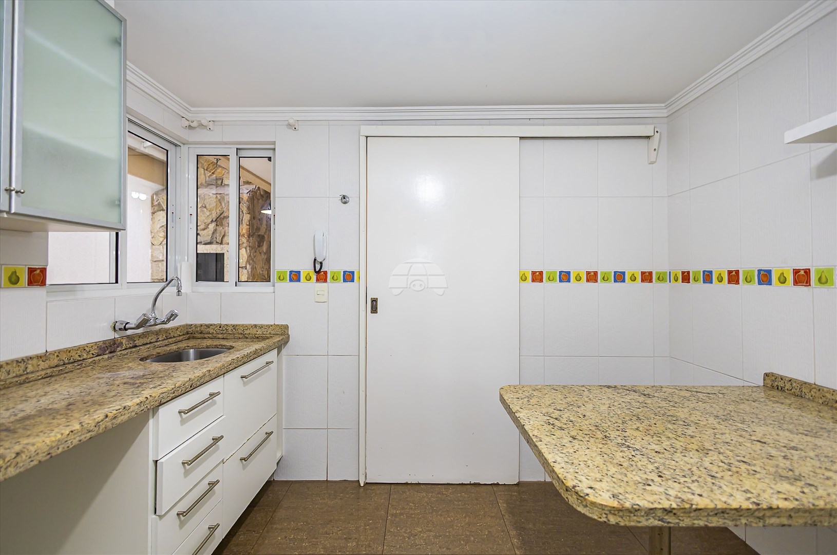 Sobrado Residencial para Venda no Bairro Bacacheri ref. 947361 (10 / 10)