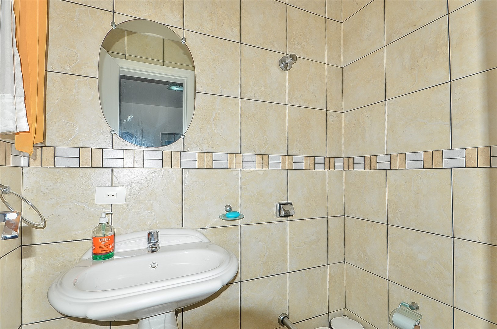 Casa para alugar em Rebouças, Curitiba — Portal Chave Fácil