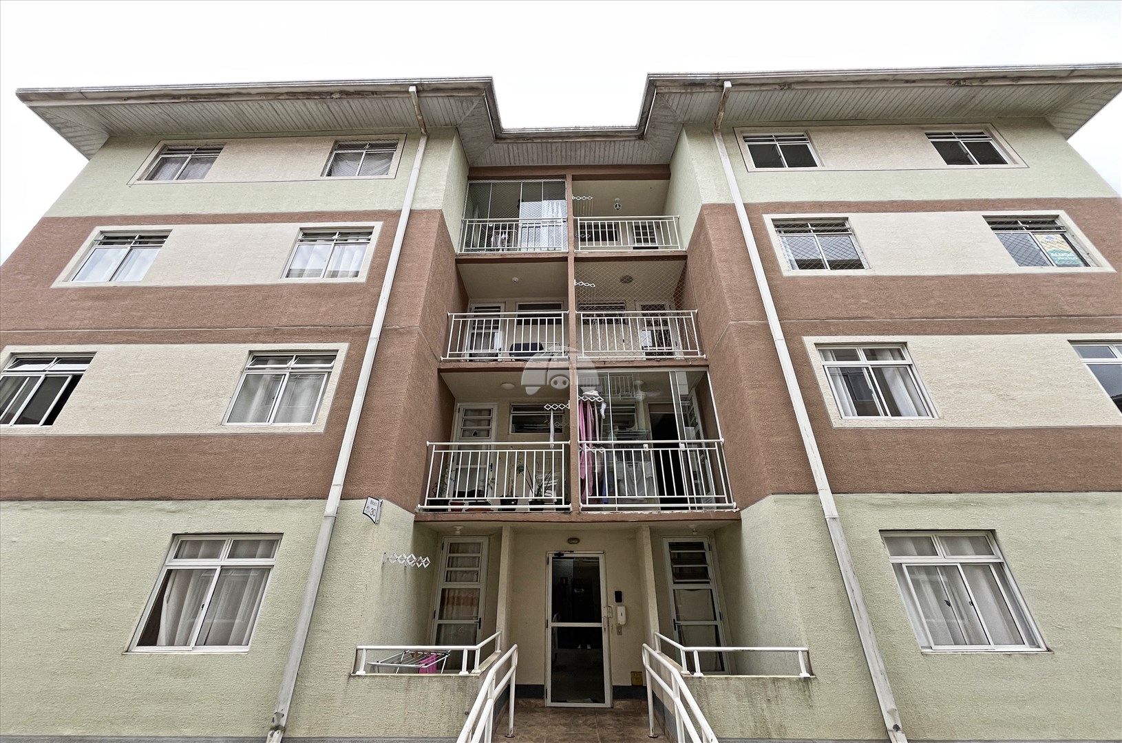 Apartamento para alugar em Campo De Santana, Curitiba — Portal Chave Fácil