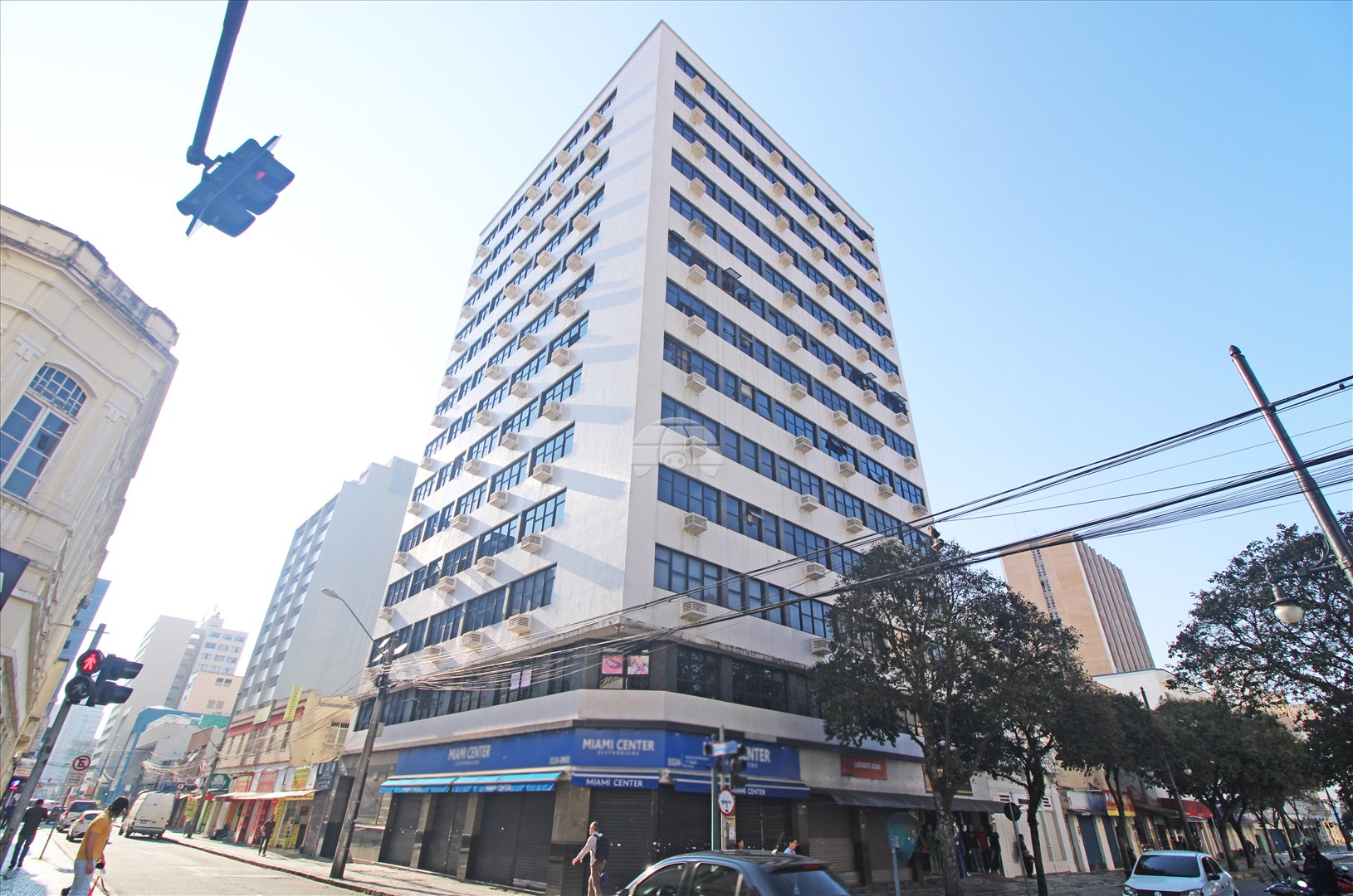 Sala/Conjunto Comercial para alugar em Centro, Curitiba — Portal Chave Fácil