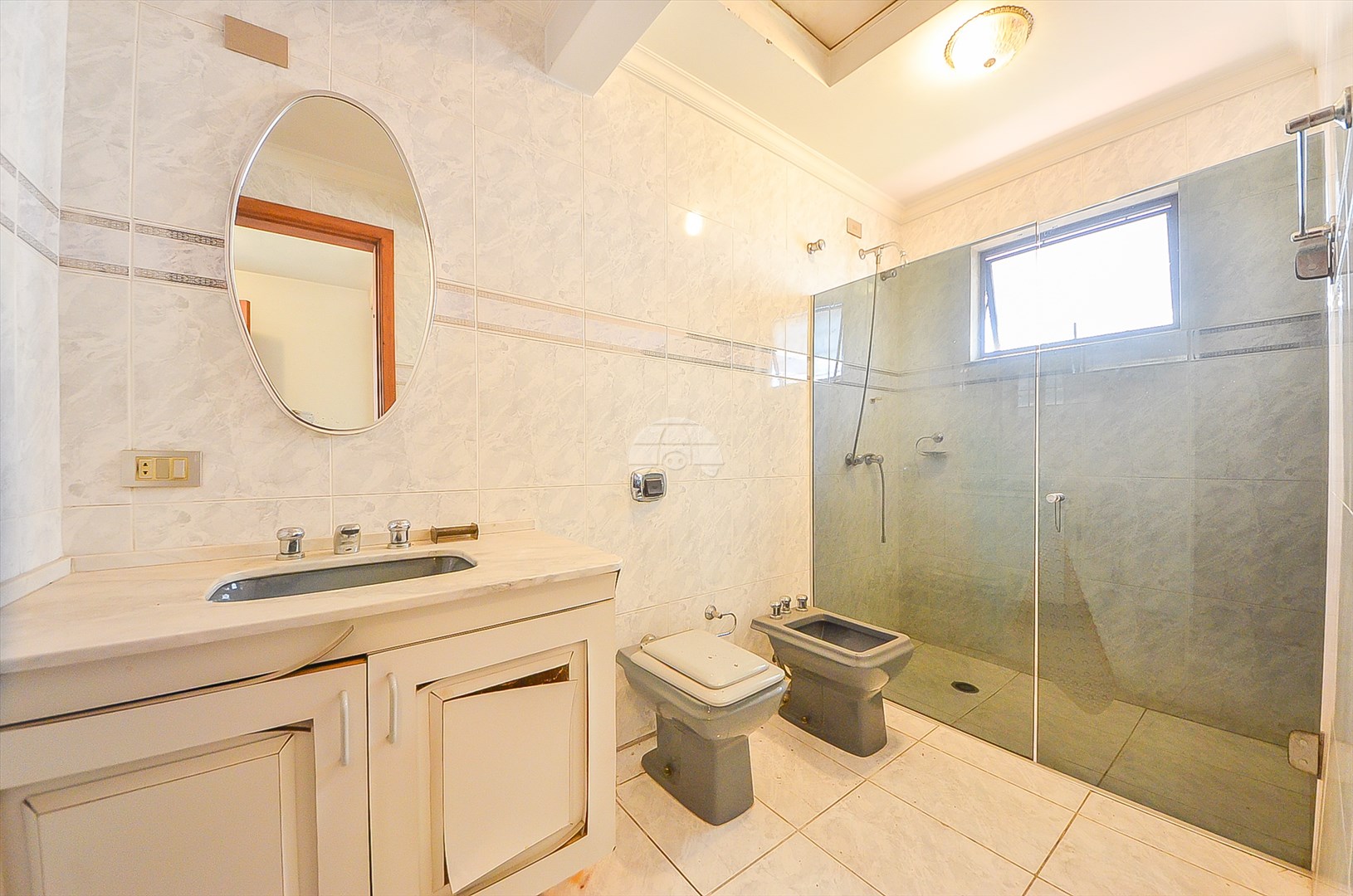 Casa à venda em Jardim Botânico, Curitiba — Imobiliária Cilar