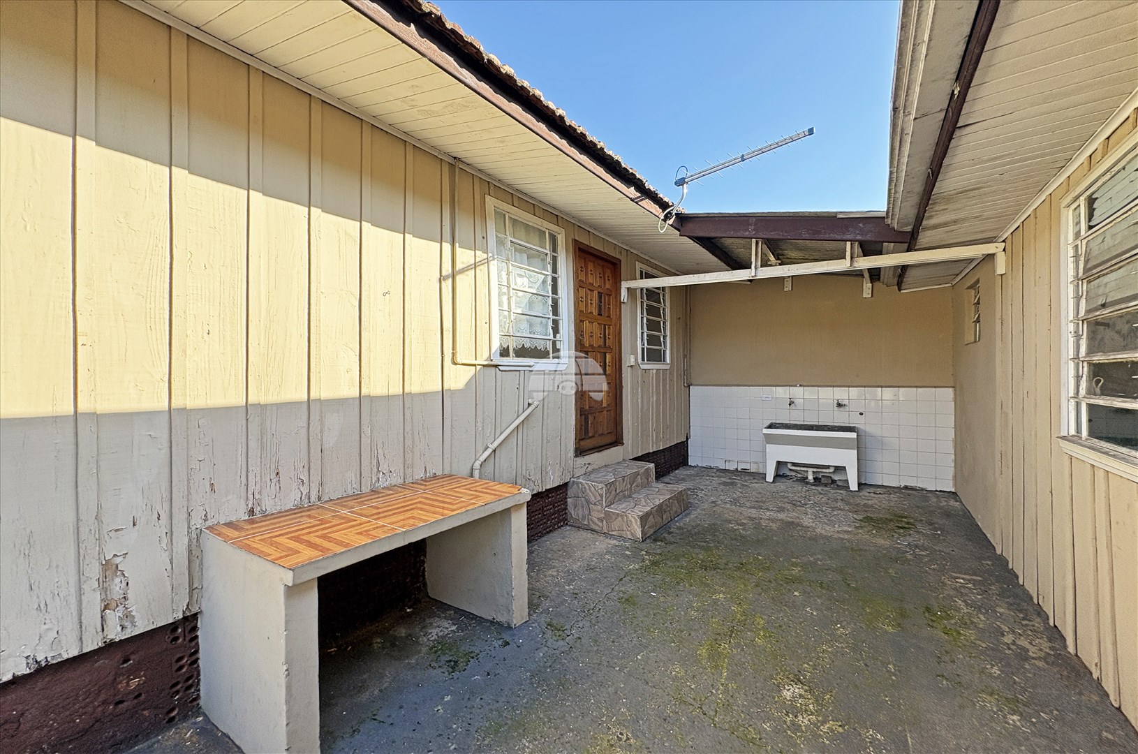 Casa Residencial para Locação no Bairro Portão ref. 551475 (10 / 10)