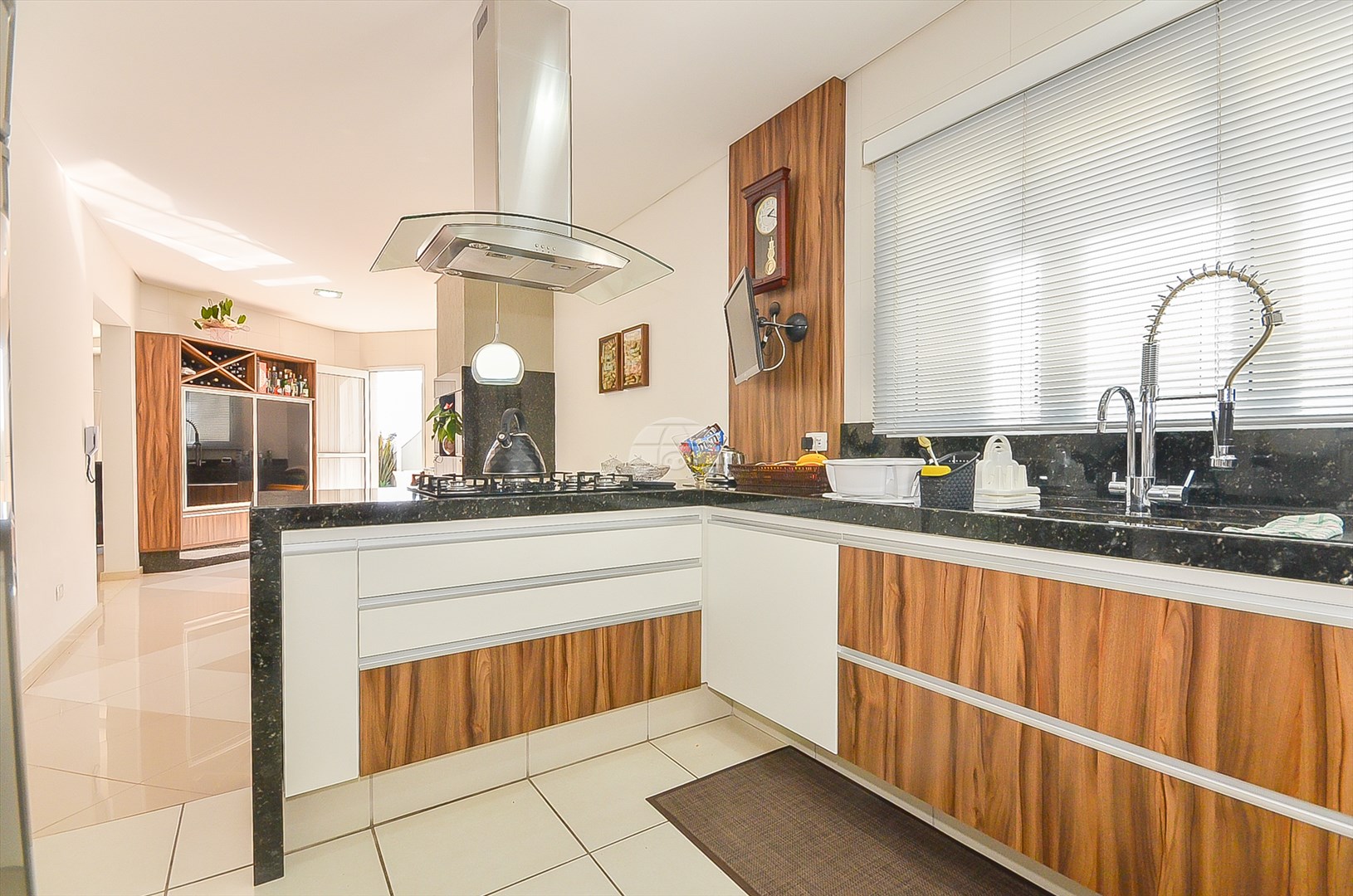 Casa à venda em Uberaba, Curitiba — Portal Chave Fácil