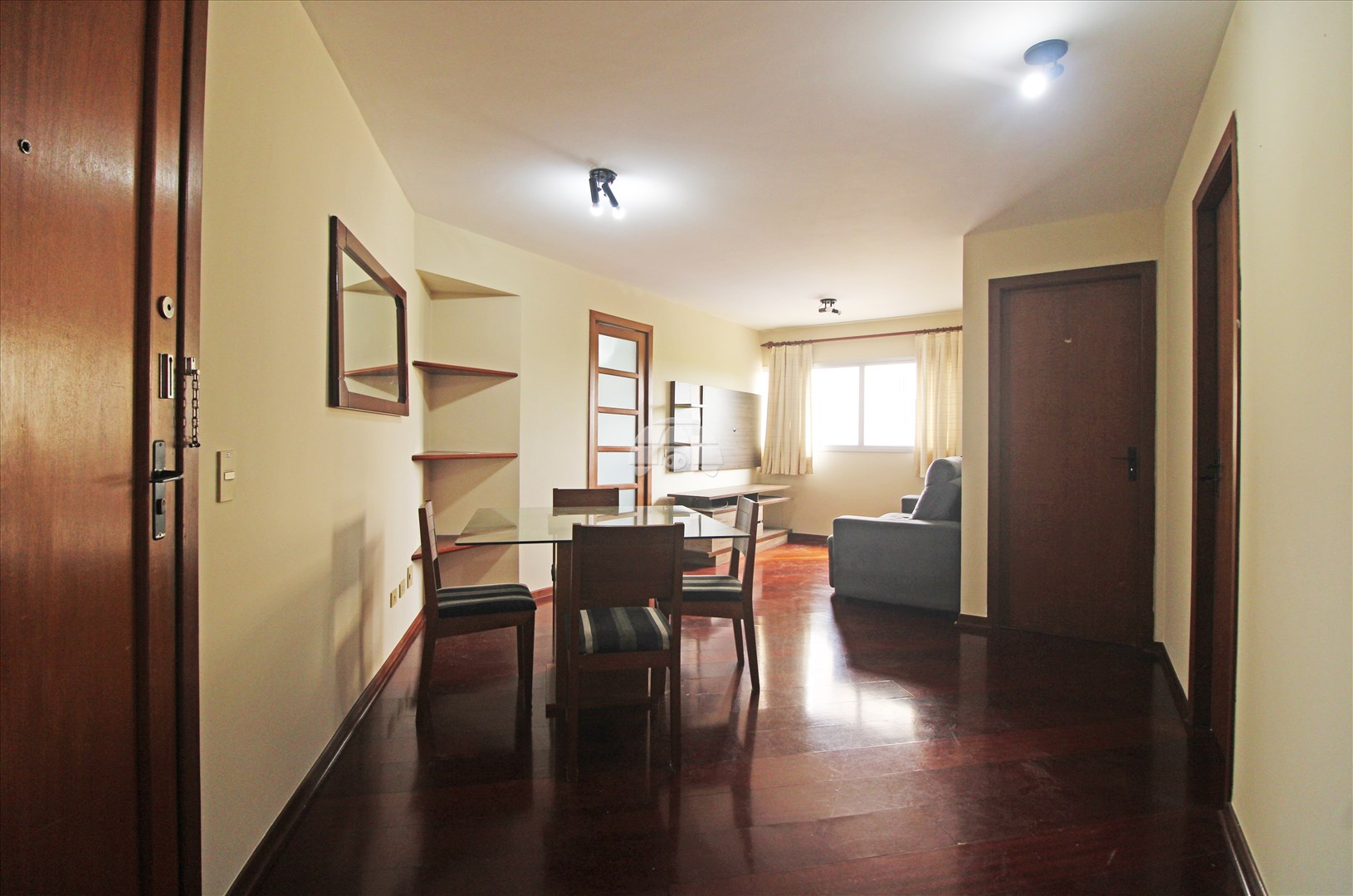 Apartamento para alugar em Bigorrilho, Curitiba — Portal Chave Fácil