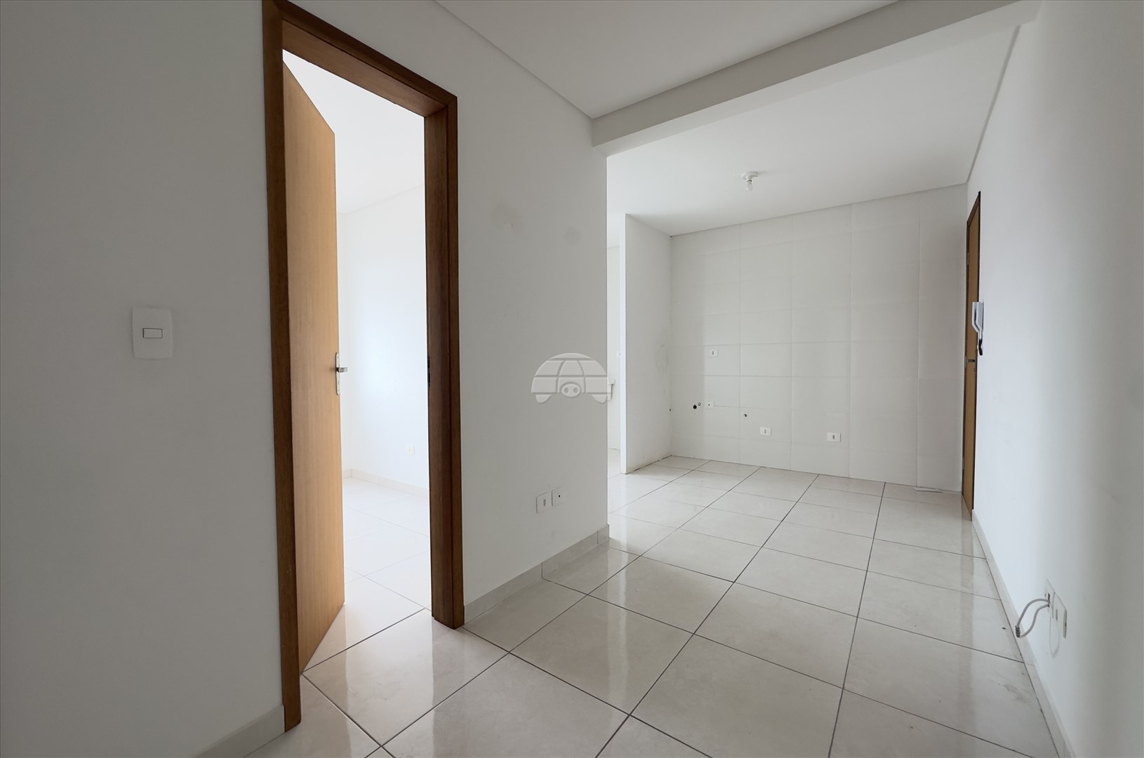 Apartamento para alugar em Rio Verde, Colombo — Portal Chave Fácil
