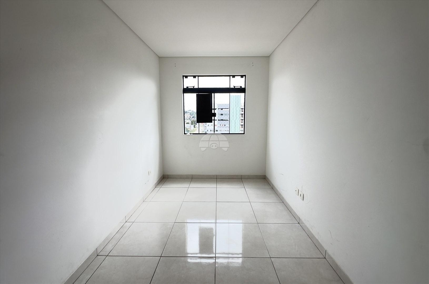 Apartamento para alugar em Rio Verde, Colombo — Portal Chave Fácil