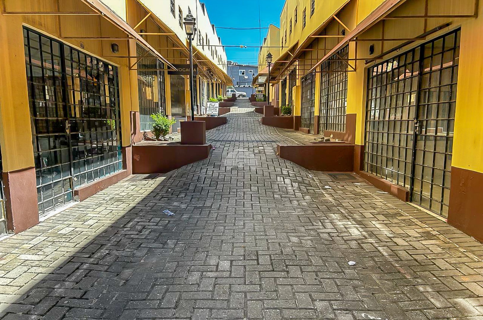 Sala/Conjunto Comercial à venda em Jardim Adriana, Colombo — Portal Chave Fácil