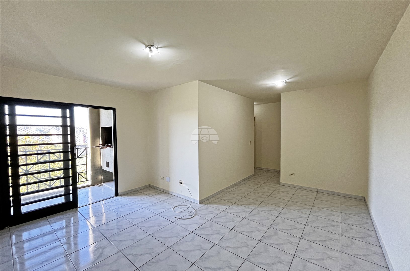 Apartamento para alugar em Boqueirão, Curitiba — Portal Chave Fácil