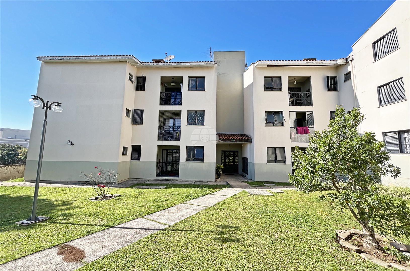Apartamento para alugar em Boqueirão, Curitiba — Portal Chave Fácil