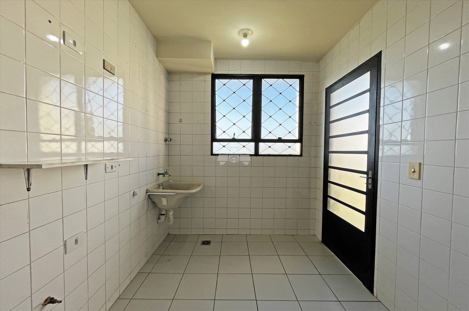 Apartamento para alugar em Boqueirão, Curitiba — Portal Chave Fácil