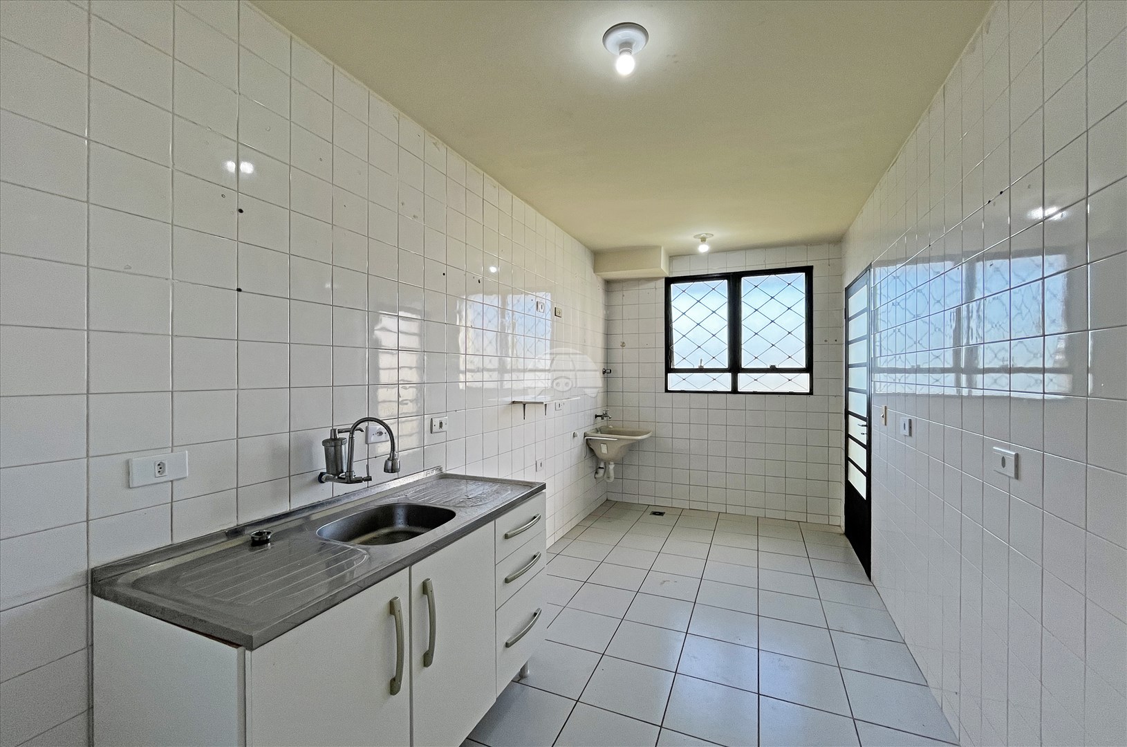 Apartamento para alugar em Boqueirão, Curitiba — Portal Chave Fácil