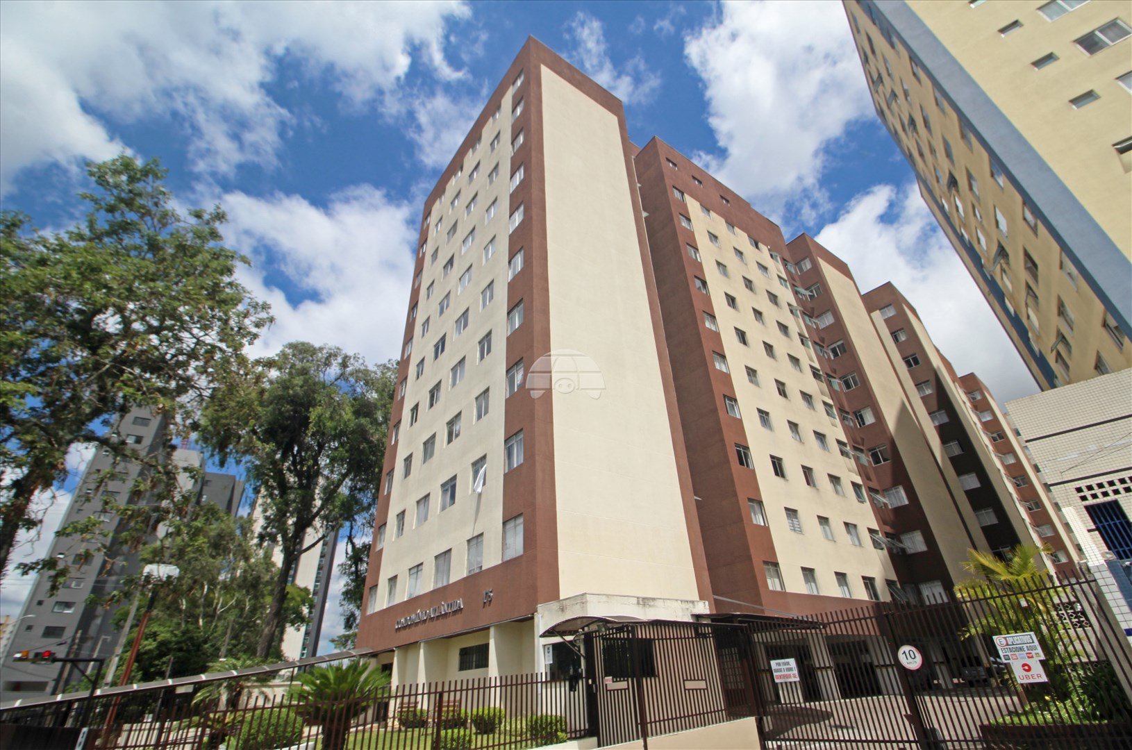 Apartamento para alugar em Novo Mundo, Curitiba — Portal Chave Fácil