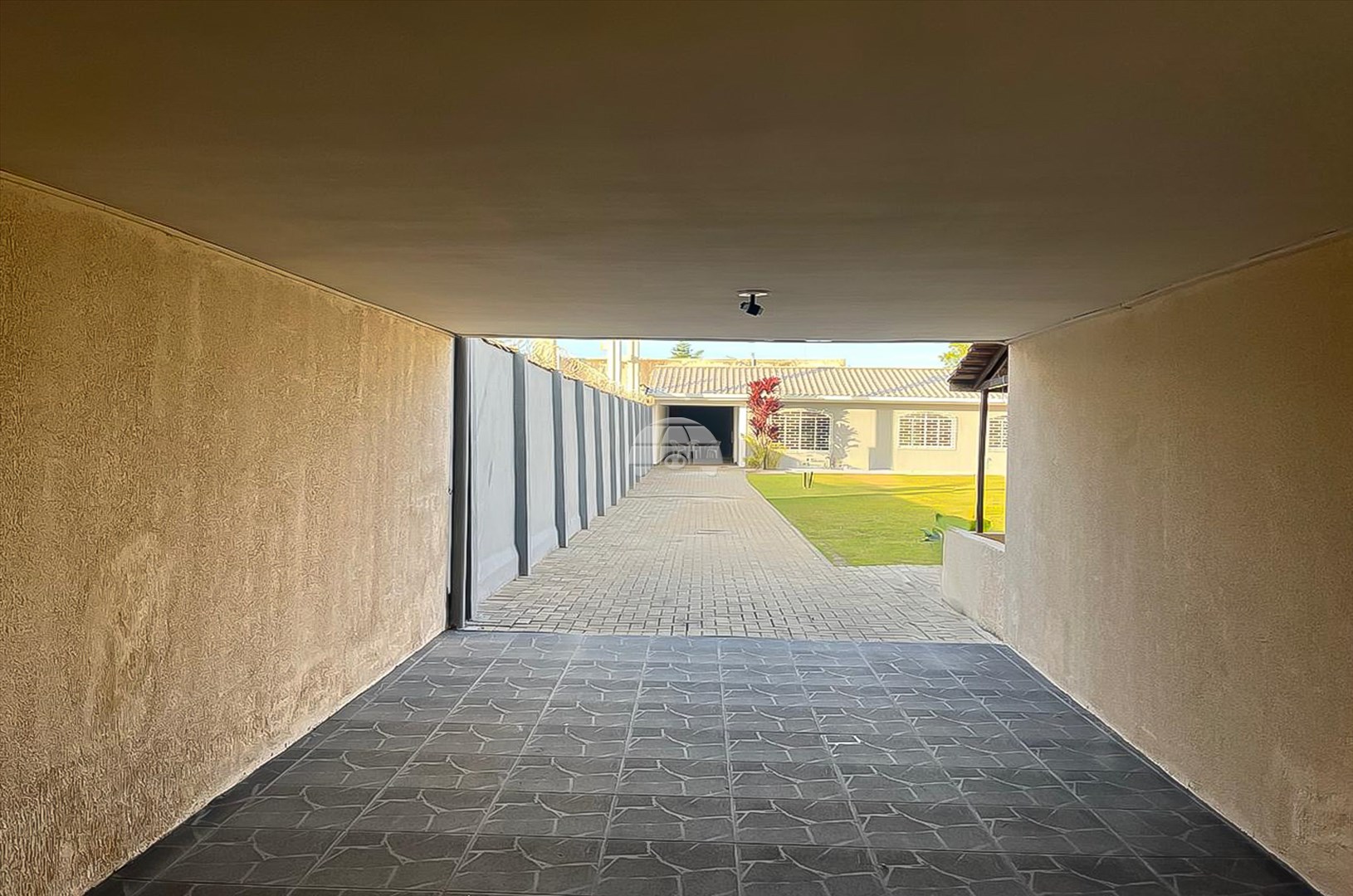 Casa para alugar em Boqueirão, Curitiba — Portal Chave Fácil
