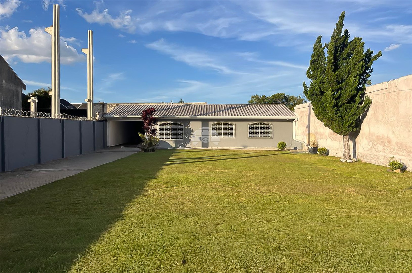 Casa para alugar em Boqueirão, Curitiba — Portal Chave Fácil
