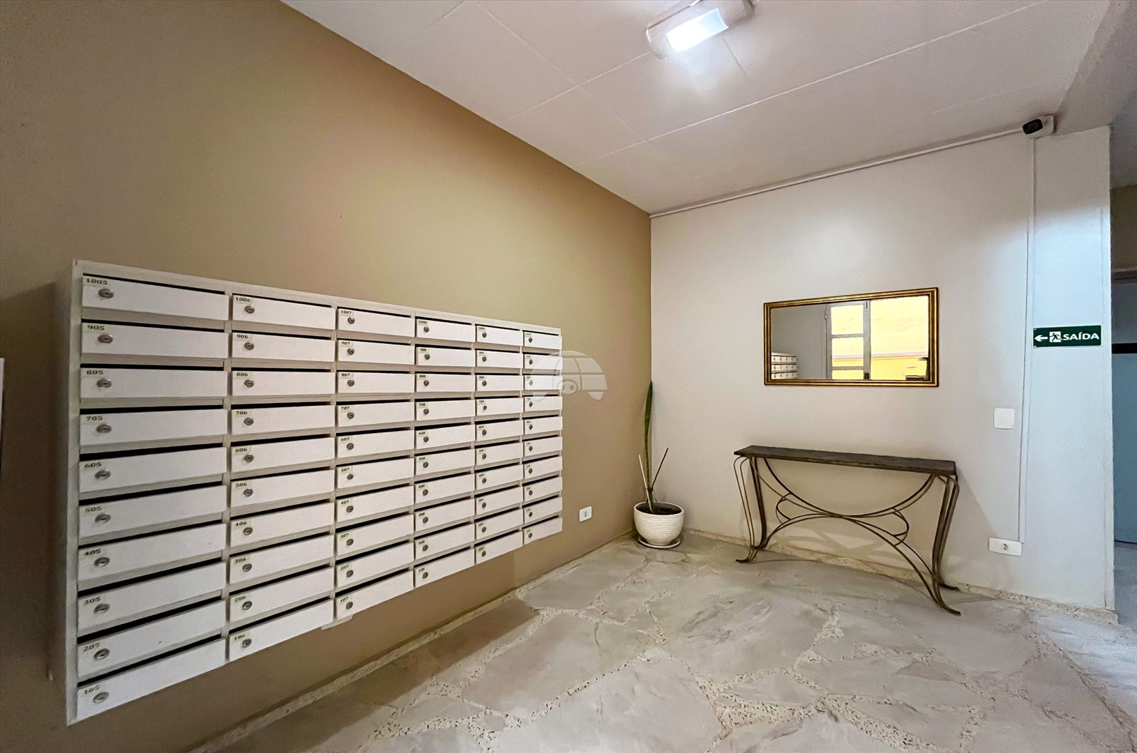 Apartamento para alugar em Centro Cívico, Curitiba — Portal Chave Fácil