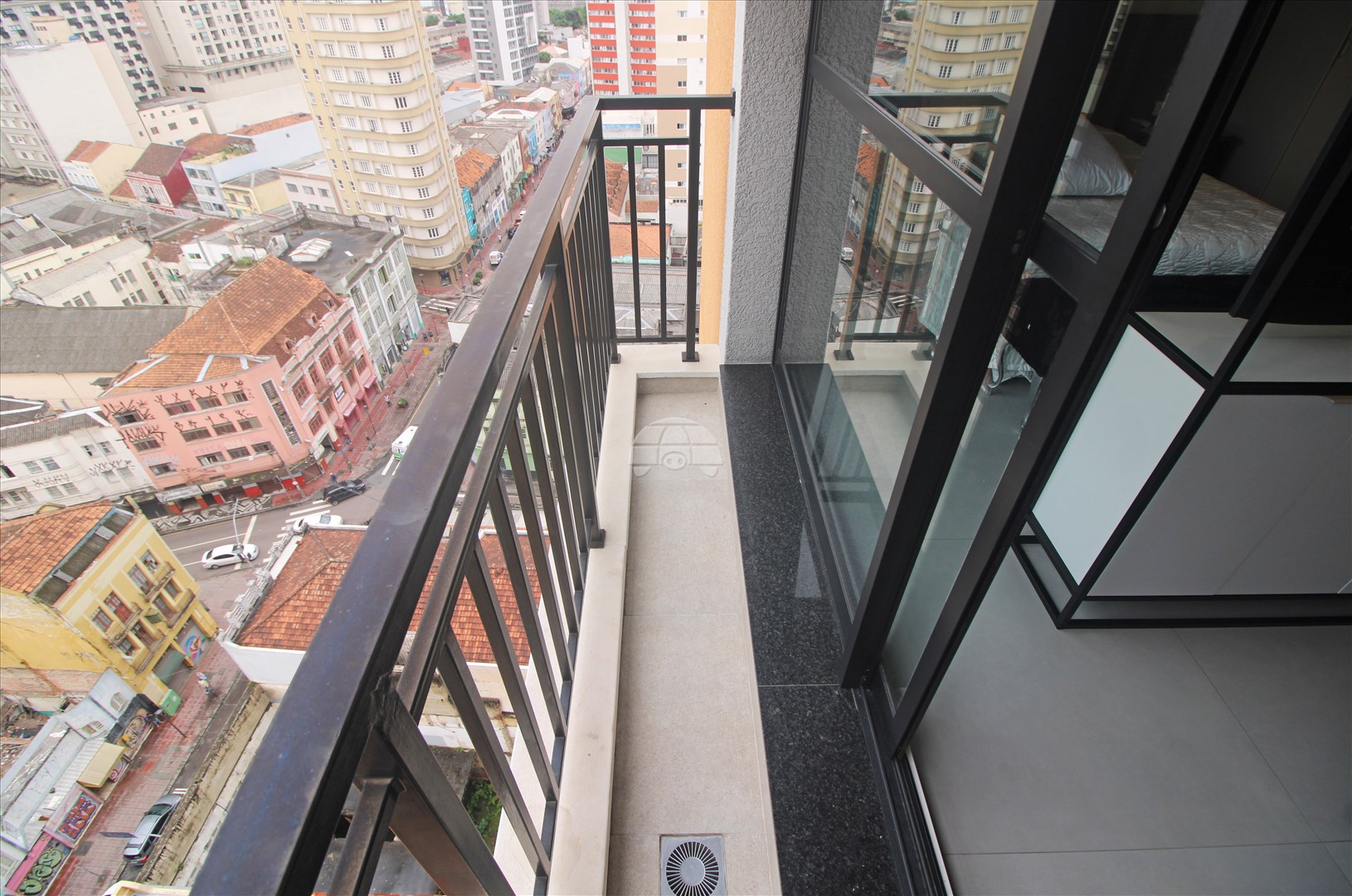 Apartamento para alugar em Centro, Curitiba — Portal Chave Fácil