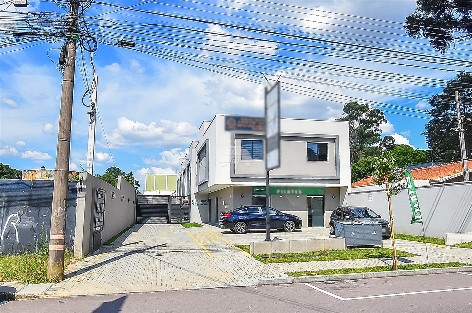 Casa à venda em Boqueirão, Curitiba — Portal Chave Fácil