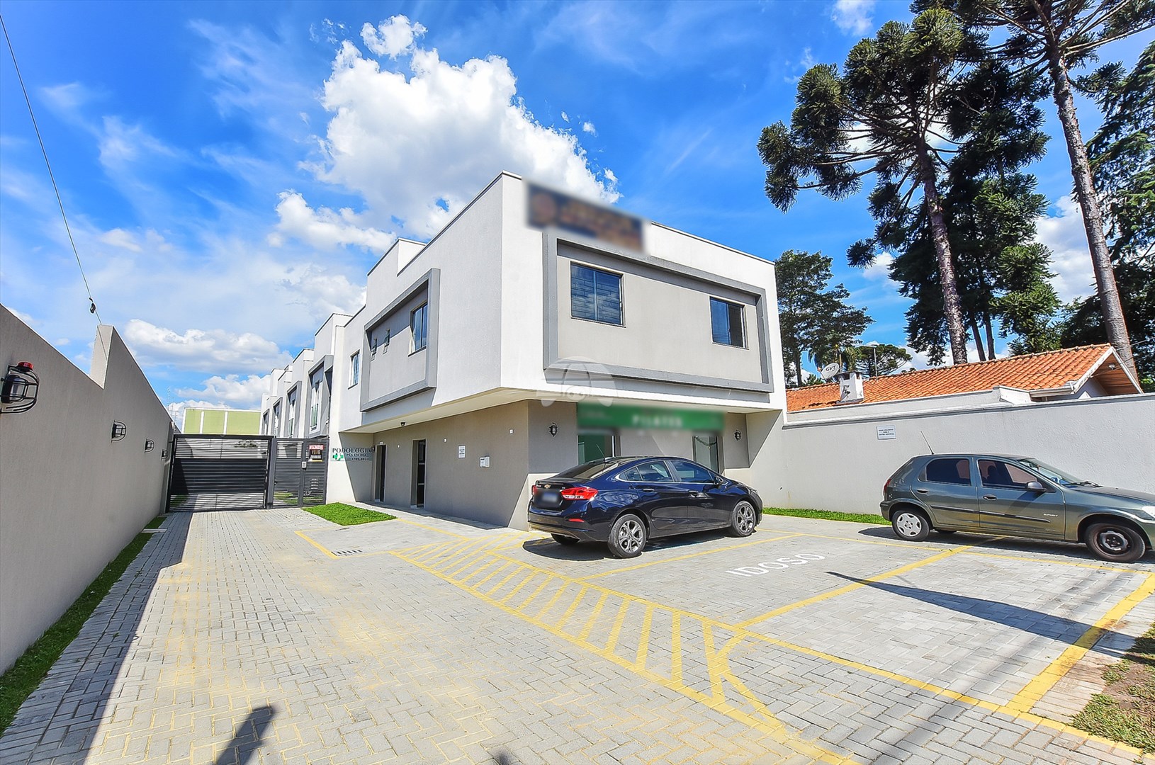 Casa à venda em Boqueirão, Curitiba — Portal Chave Fácil